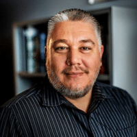 headshot of Daniel Pasciuti